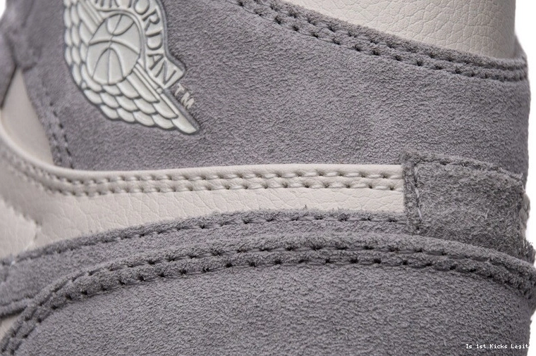 High Pale Ivory (W) AH7389-101 Retro Jordan   1 air 0907